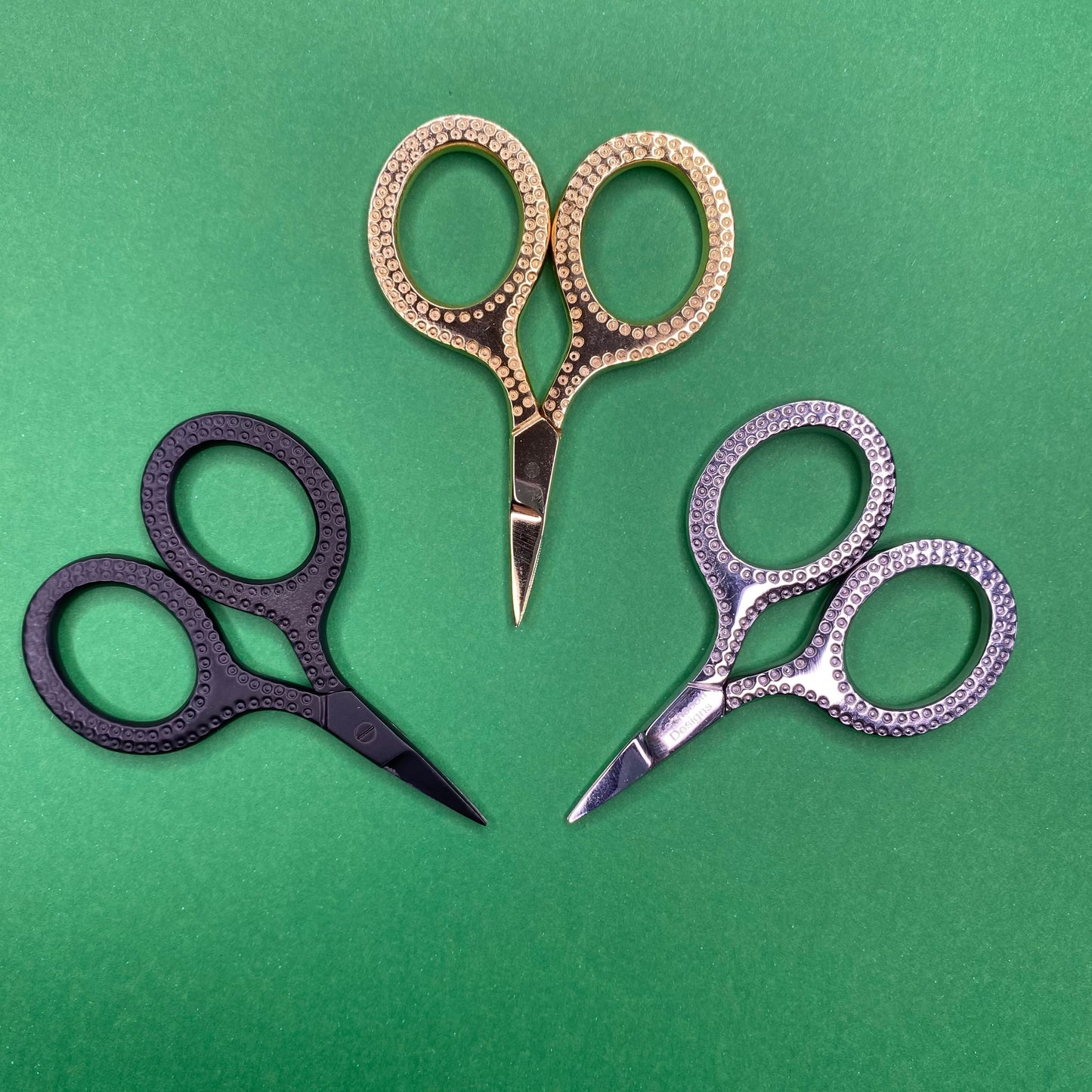 Dot Detailed Scissors